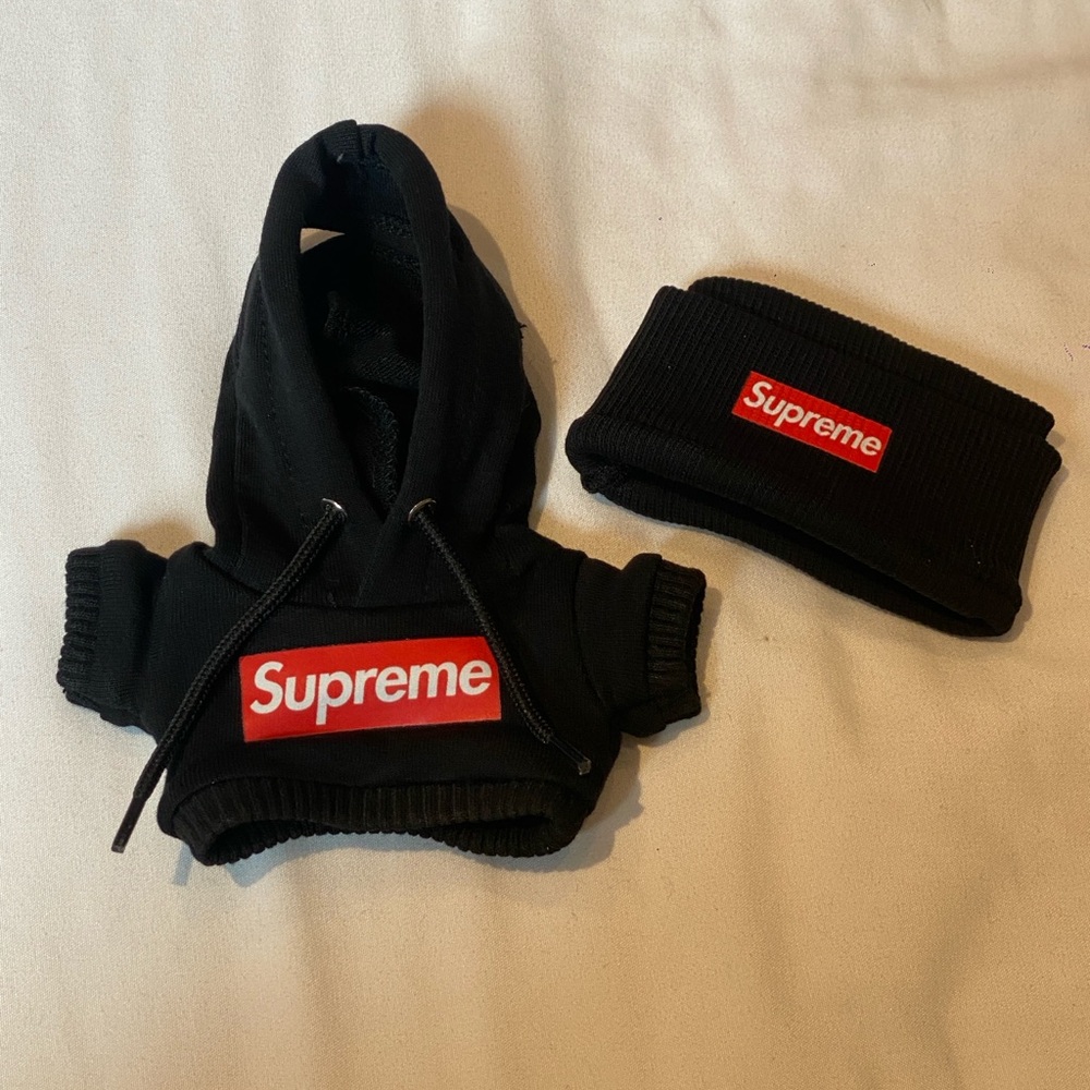 Black labubu Hoodie and beanie set